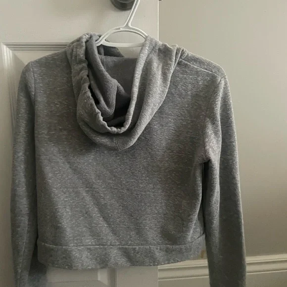 Grey jacket - Picture 1 of 2